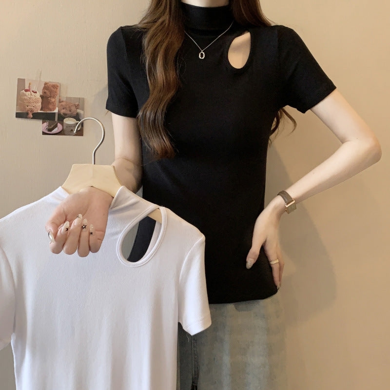 Femme Kortærmet Cut-Out Ståkrave Top Stilla