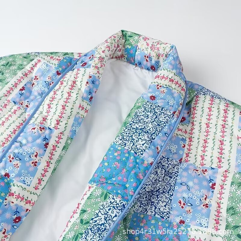 Dame patchwork-jakke med lommer og sløjfekrave Stilla