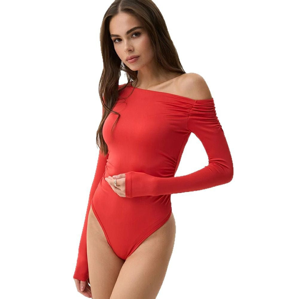 Dame bodysuit med asymmetrisk snit og raffineret ruffle-design Stilla