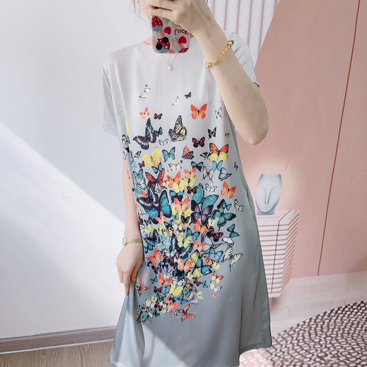 Dame Casual kjole med kunstnerisk sommerfuglemotiv og afslappet pasform Stilla