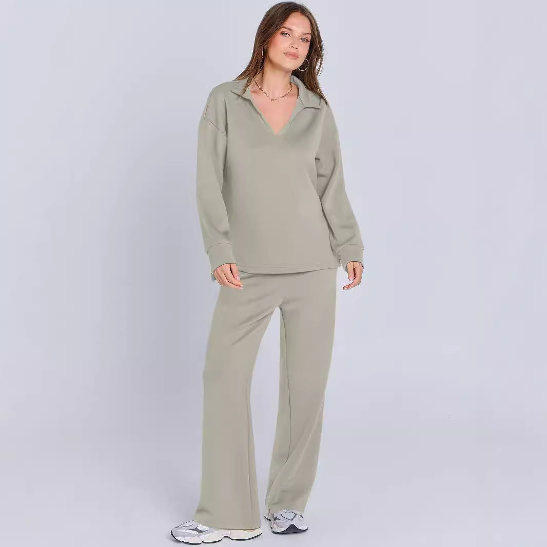 Damer afslappet ensemble bestående af sweater og joggebukser Stilla