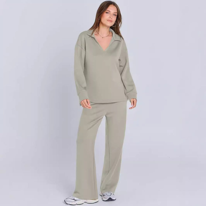 Damer afslappet ensemble bestående af sweater og joggebukser Stilla
