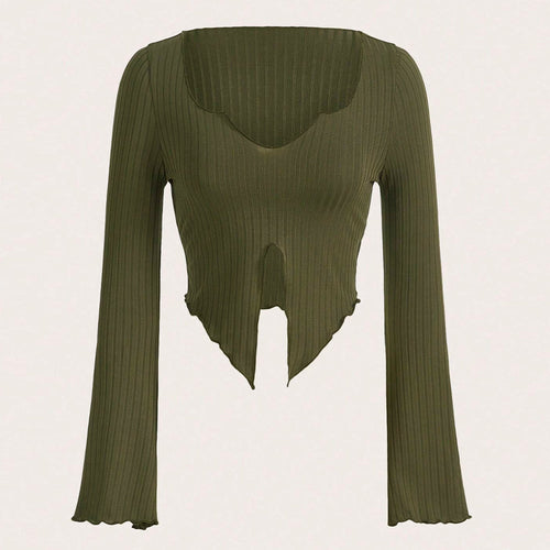 Kvindenes cropped langærmet skjorte med asymmetrisk kant og moderigtige flæse detaljer Stilla