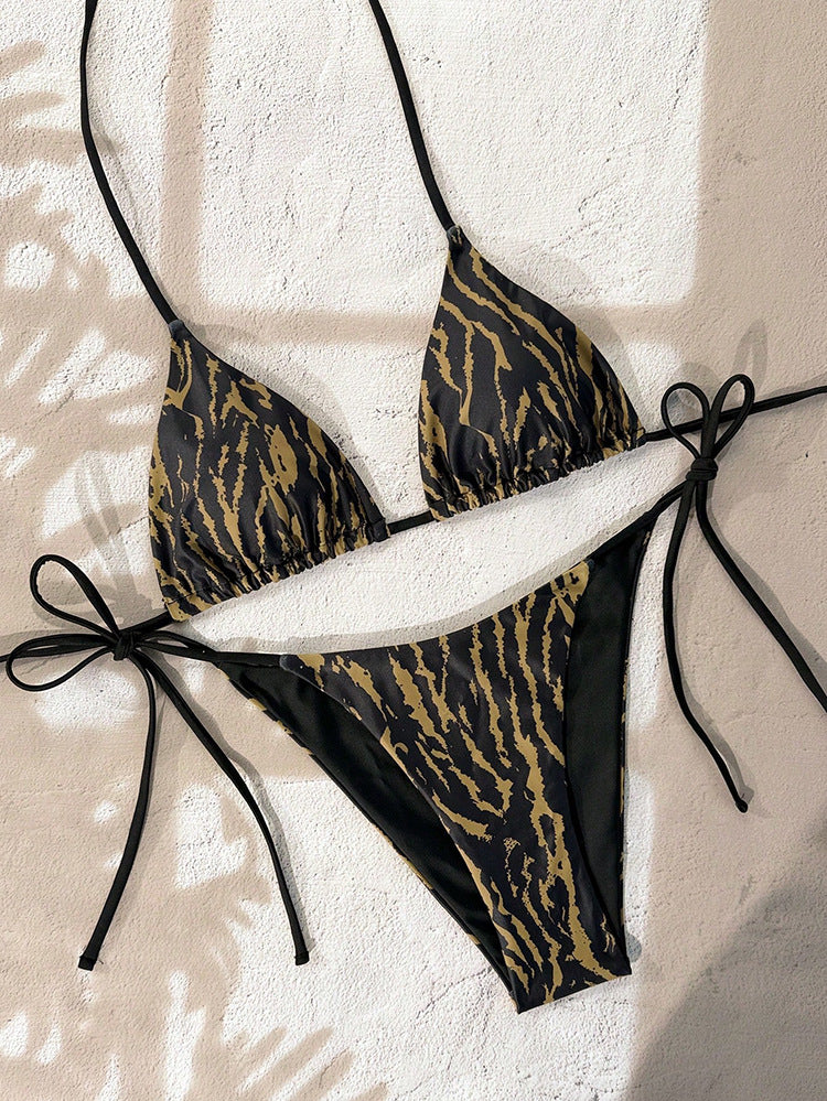 Dame triangel-bikini-sæt med justerbare bindebånd og dyreprint design Skovae