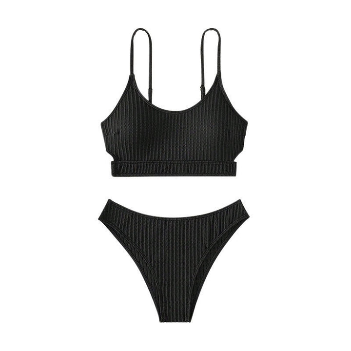 Dame triangel-bikini med brede stropper og elegant ribbede design Skovae
