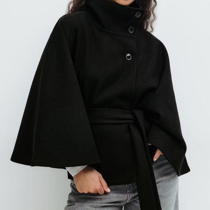 Damernes trendy oversized indpakningsjakke med høj krave og bælte Stilla