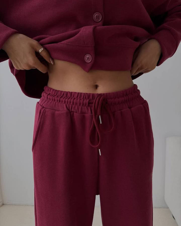 Dame behagelig sweatshirt- og joggingbuks-kombination Stilla