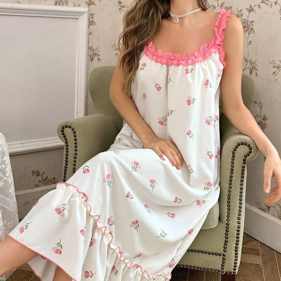 Femme Flirty Floral Rynkekant Nattøj Stilla