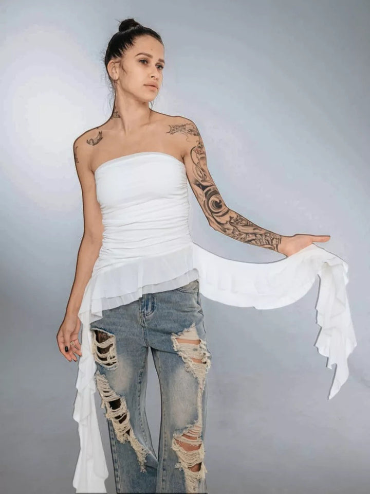 Dame figursyet Top med asymmetrisk flæser og elegante draperinger Stilla