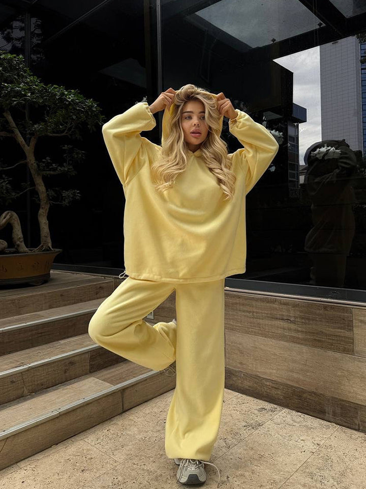 Dame Oversized Sweatset med hætte og elastiske manchetter Stilla