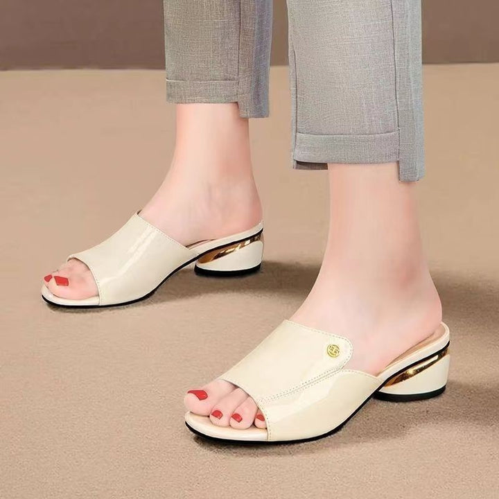 Dame elegante Slingback-pantoletten med skinnende remdesign og komfortabel blokhæl Stilla