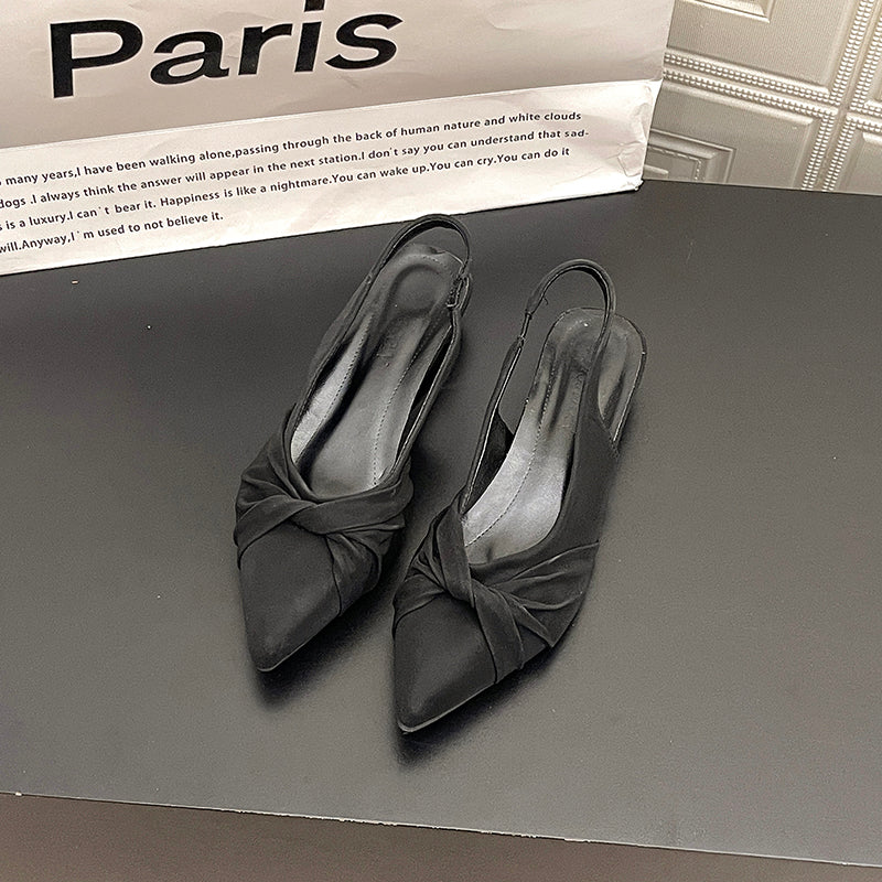 Femme Spidsnaht Slingback-Hæle med knyttet design Stilla