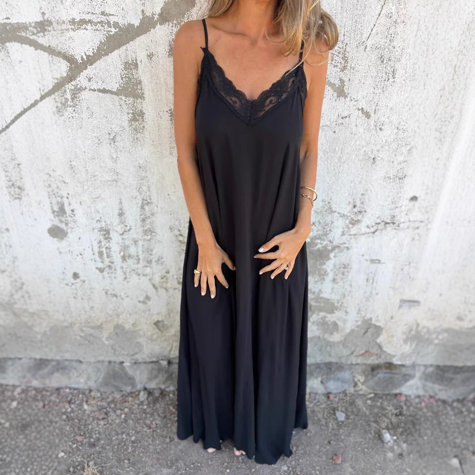 Femme Elegante Maxi Kjole med detaljerede Spidsaccentuer Stilla