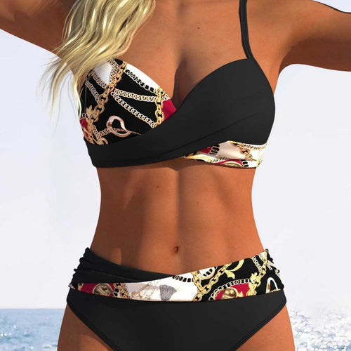 Dame bikini-sæt med moderigtig viklelook og smart kædemønster Skovae