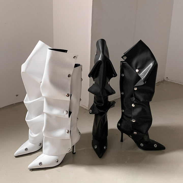 Femme High-Stiletto Statement Over-the-Knee Boots med dekorative trykknapsaccents Stilla