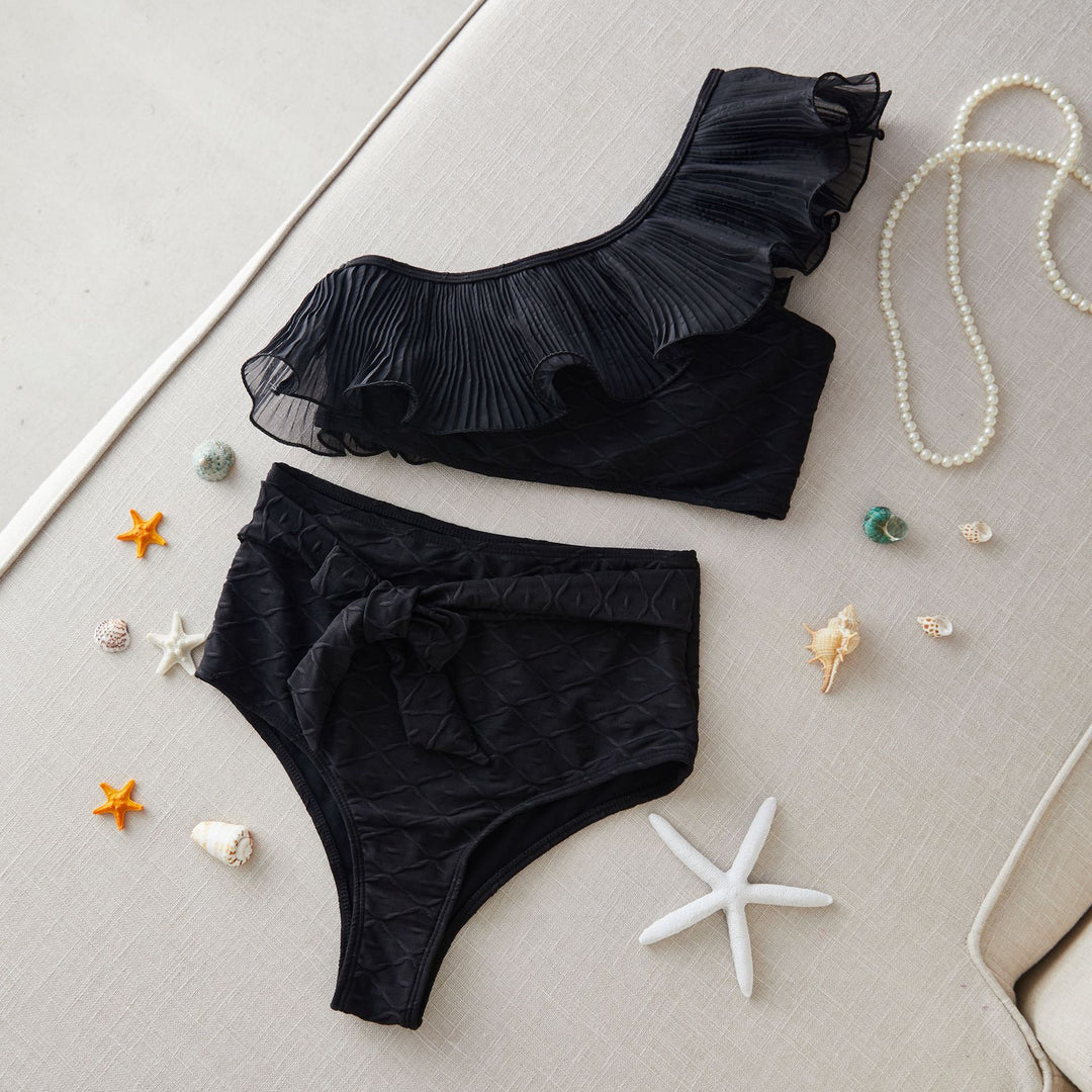 Dame Bikini-sæt med voluminøse flæser og elegant høj skæring Stilla