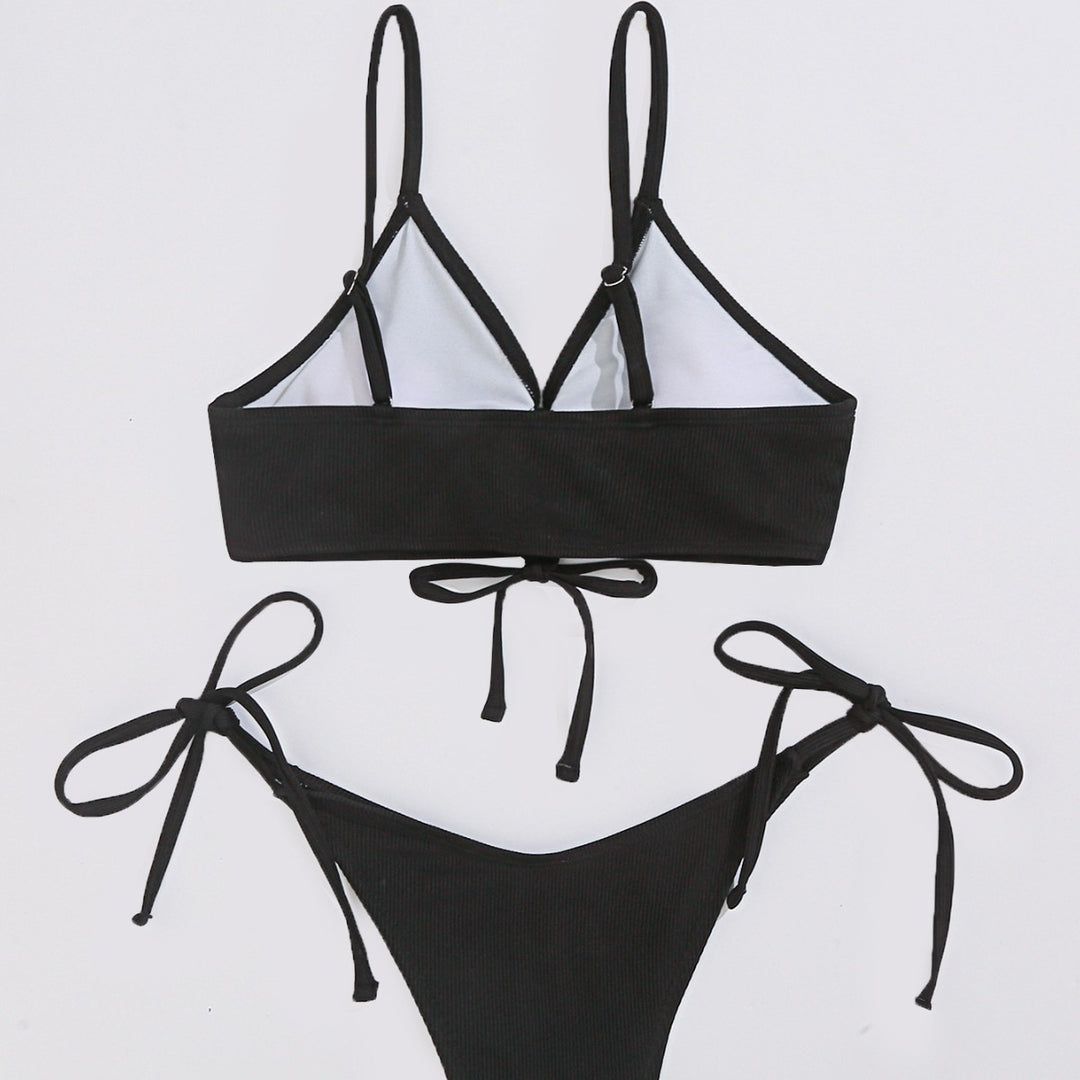 Dame triangeltop bikini med justerbare stropper og raffineret knude Skovae
