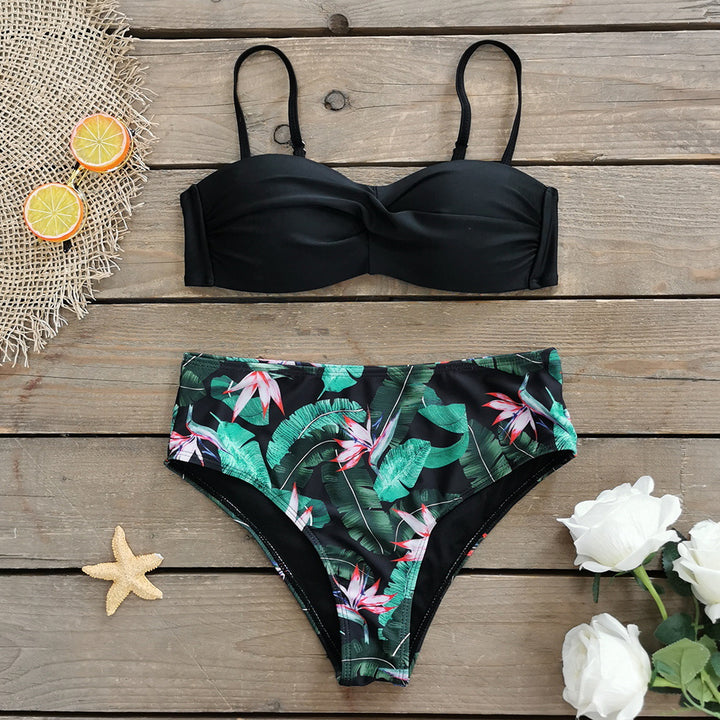 Dame Bikini-sæt med elegant twist-top og høj talje Stilla