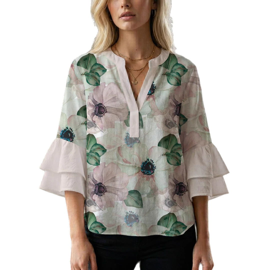 Dame skjorte med voluminøse ærmer og blomsterdesign Skovae