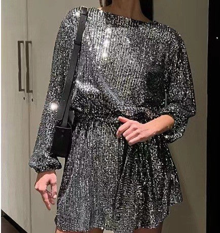 Dame Glamorøst Mini-Kjole med glitrende stof og elegante detaljer Stilla