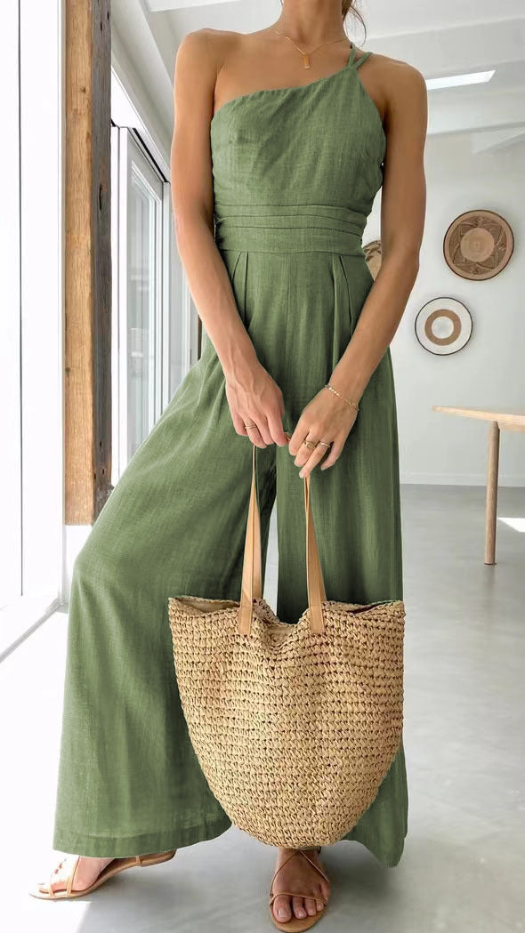 Kvinders jumpsuit i moderne indpakningsdesign med brede ben og off-shoulder snit