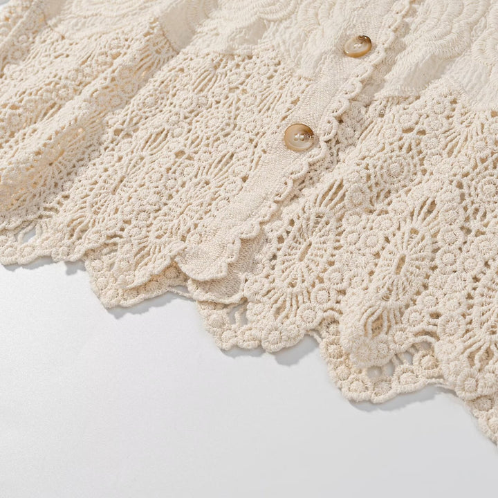 Dame blonde bluse med elegante knapper Stilla