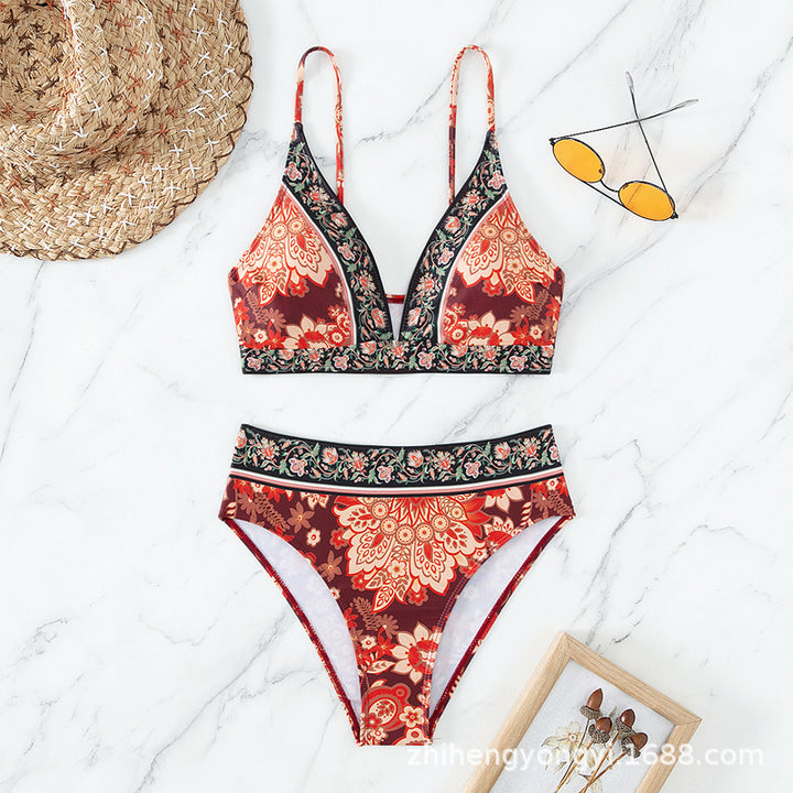 Dame Triangle-Bikini med blomsterdesign og moderigtige detaljer Skovae