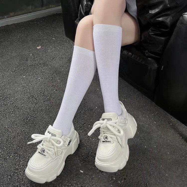 Dame Chunky Sneakers med stabil sål og moderigtigt overmateriale Stilla