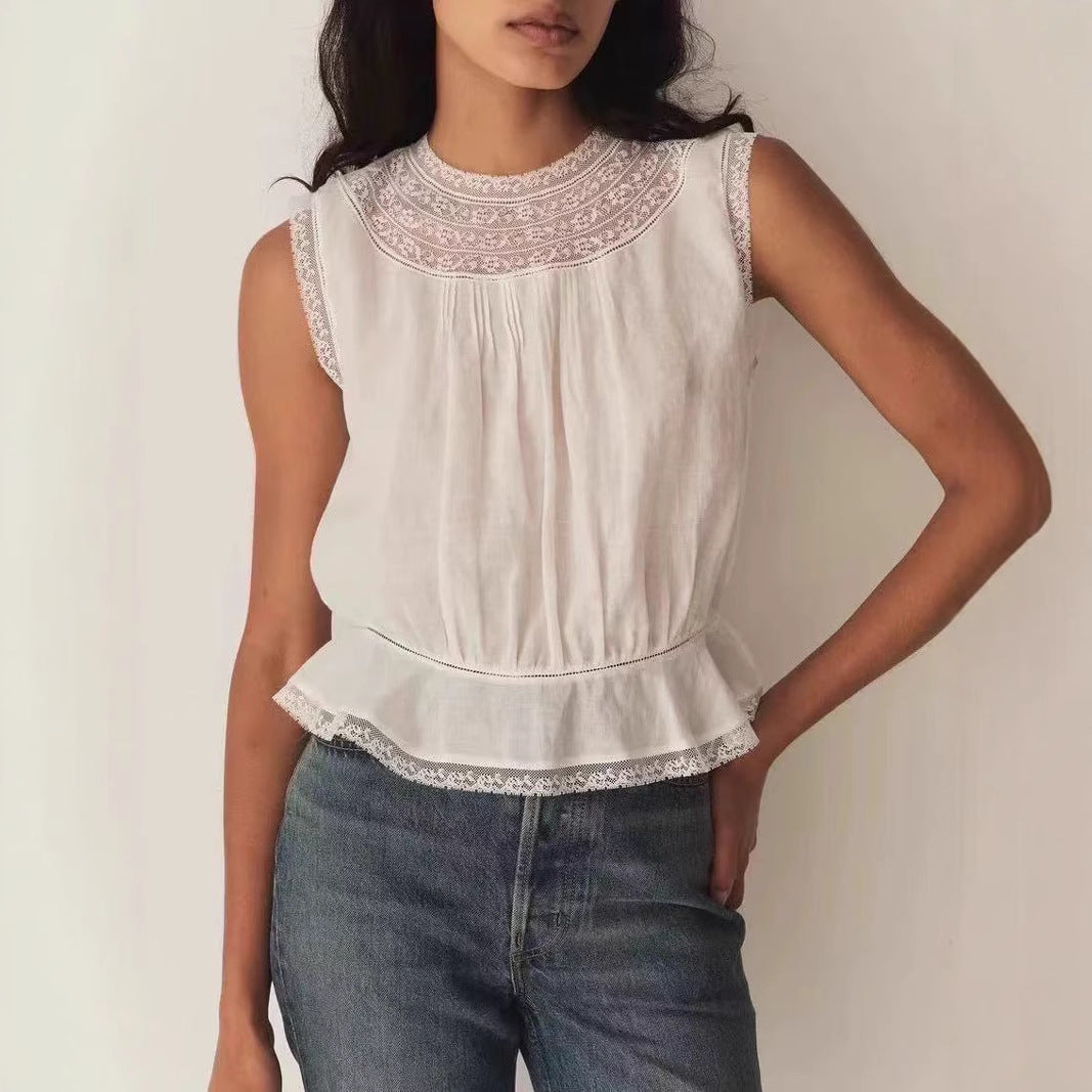 Damebluse med fine spidsdetaljer og let A-formet snit Stilla