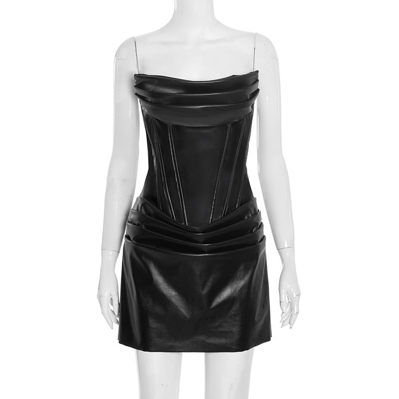 Damen Raffiniertes Minikleid aus hochwertigem Kunstleder mit drapierten Details Skovae