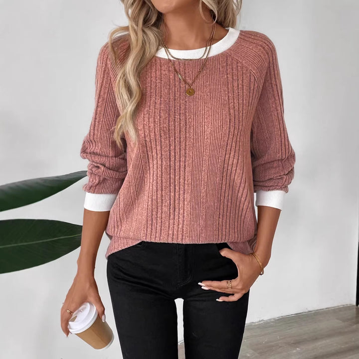 Damer casual sweater med optimal rib strikdesign og kontrasterende kant Stilla