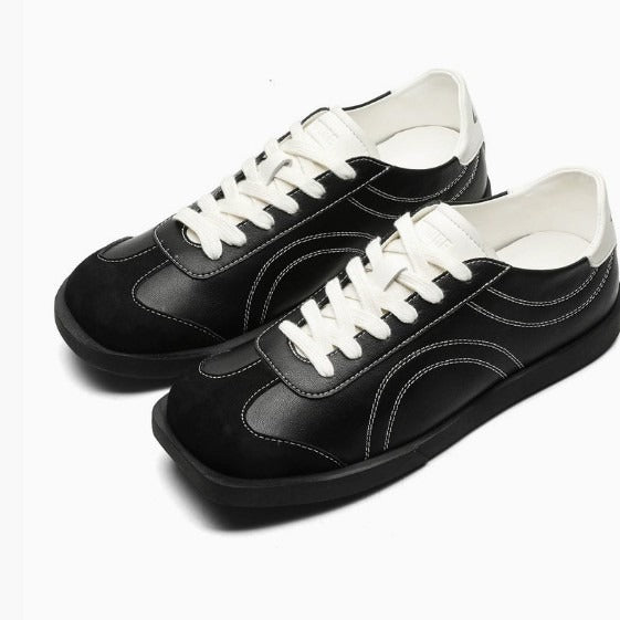 Dame Sneakers i sporty-elegant design med åndbart overmateriale Stilla