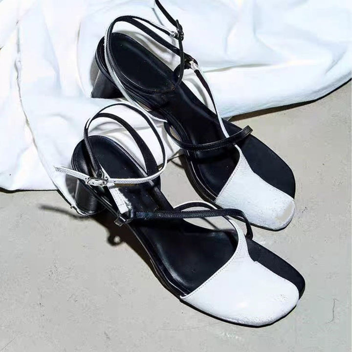 Femme Strappy Open-Toe High Heels Sandaler med unikt Cut-Out-Design Stilla