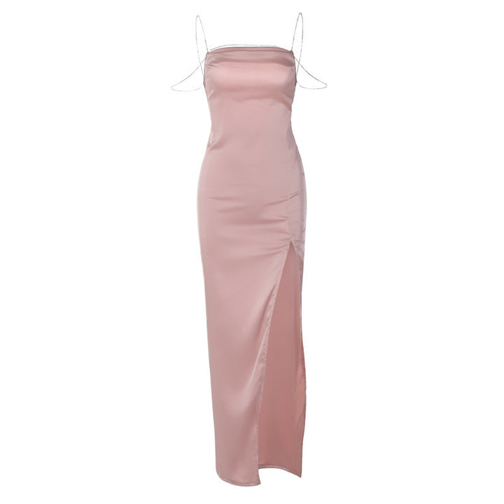 Dame elegant aften kjole med spaghetti stropper og glitrende satin finish Stilla