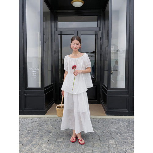 Dame Maxikjole med off-shoulder design og raffinerede broderier Stilla