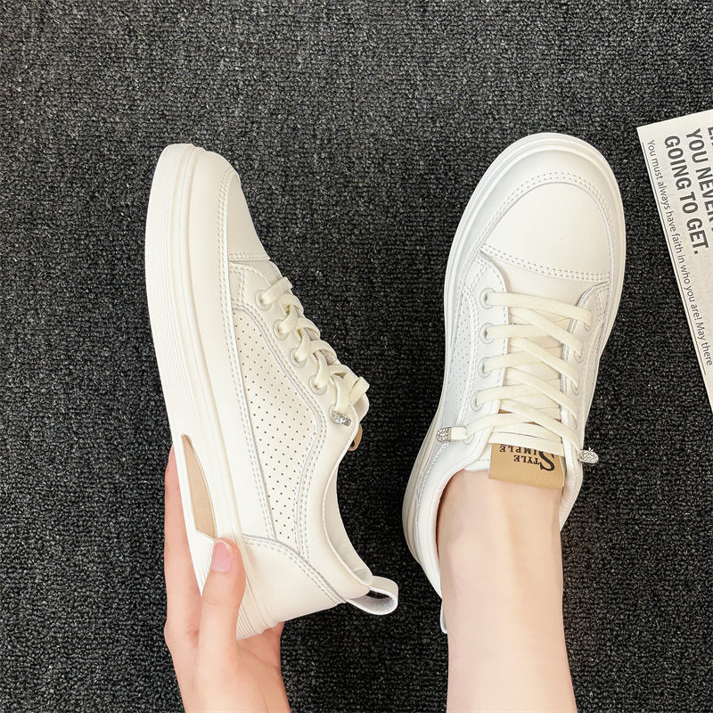 Dame Komfort-sneaker med åndbare overfladematerialer og stødabsorberende teknologi Stilla