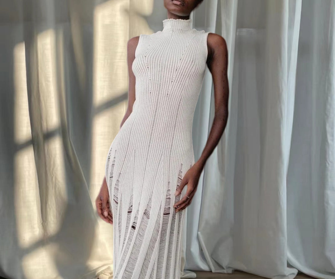 Dame Maxikjole med elegant ribstrik-design og raffinerede cut-out-detaljer Stilla
