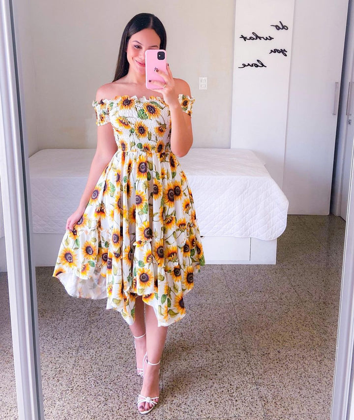 Dame Midikjole med off-shoulder skæring og blomsterdesign Stilla