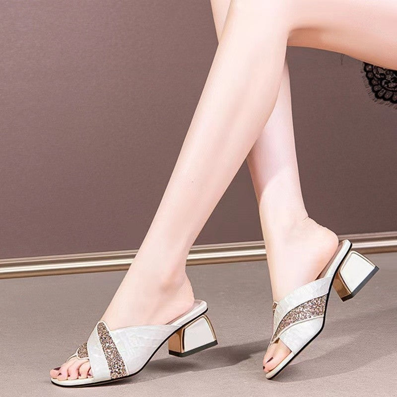 Dame elegante mules med glitrende rem og lav blokhæl Stilla