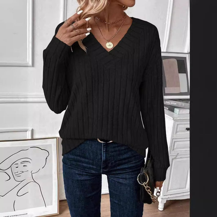 Dame strikpullover med V-hals og rib-design Stilla