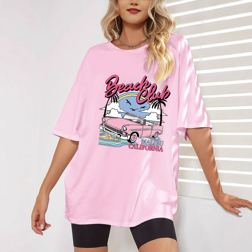 Dame Oversized T-Shirt med kreativt Beach Club design Stilla