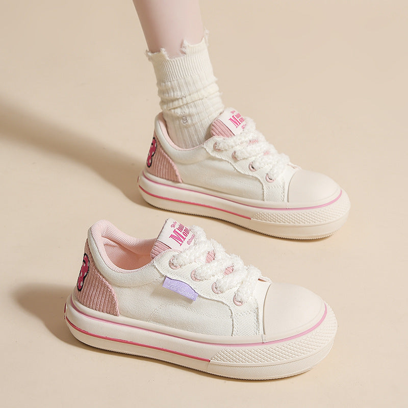 Dame sneakers med innovativt snøresystem og behagelig sål Stilla