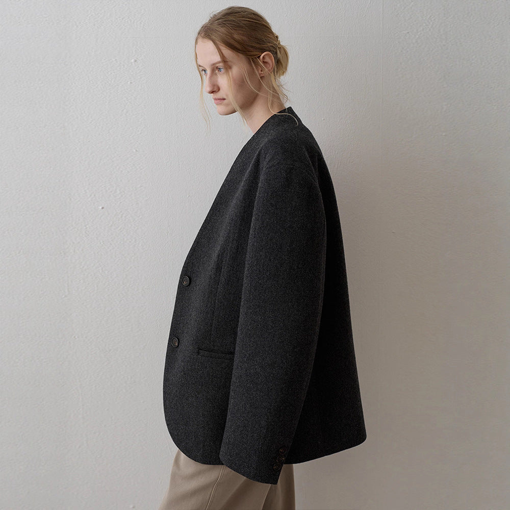Kvinders elegante strikket blazer med asymmetrisk snit Stilla