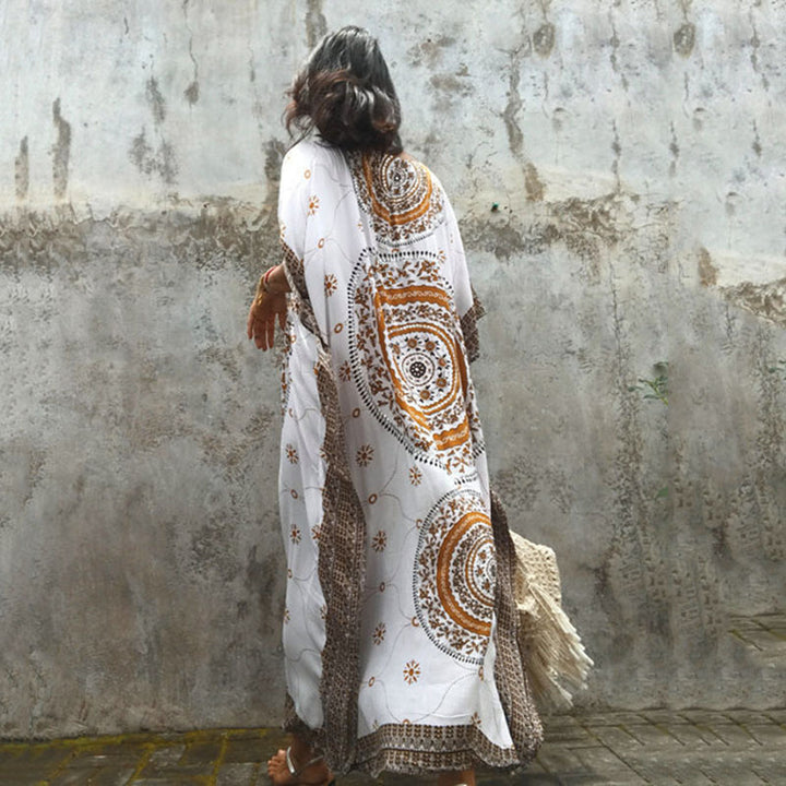 Dame Maxi-Kaftan med kunstnerisk mandala mønster og elegante accenter Stilla