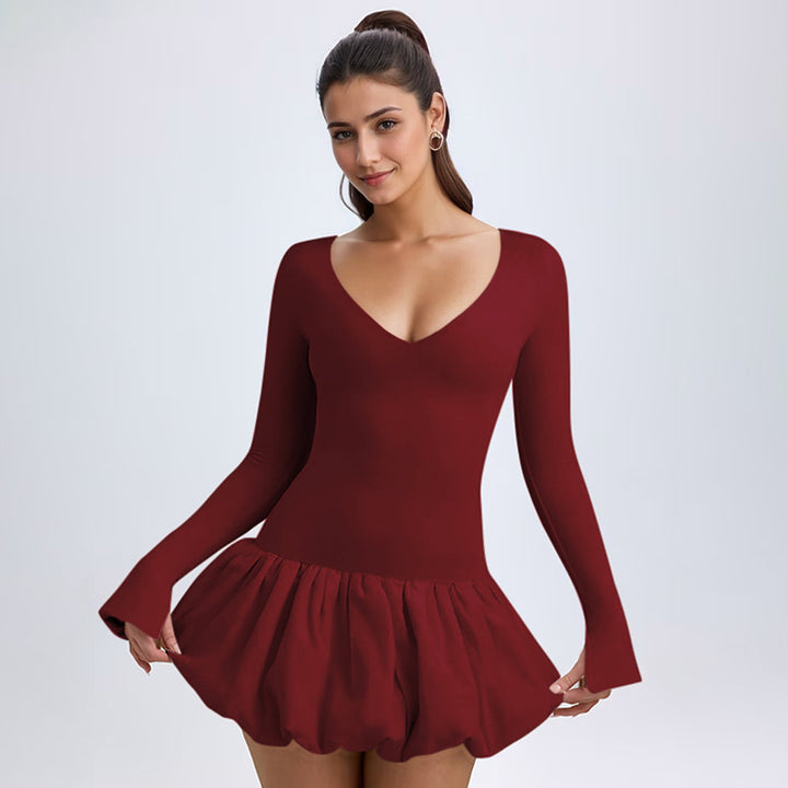 Damekjole med bred volangkant og lange ærmer Stilla