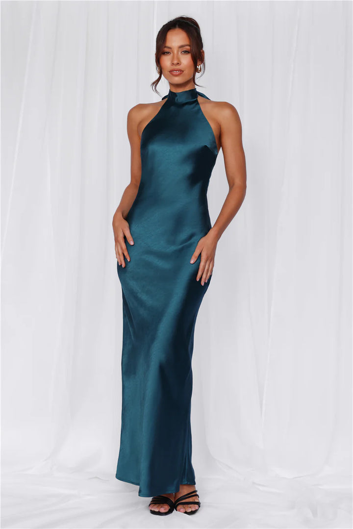 Damer Elegant Satin Maxi Kjole med Høj Krave og Tætsiddende Pasform Skovae