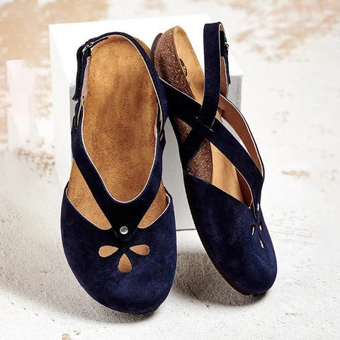 Dame nan lukkede Slingback-sandal med nubucklæder med ergonomisk kork-fodbed og dekorative huludskæringer Skovae