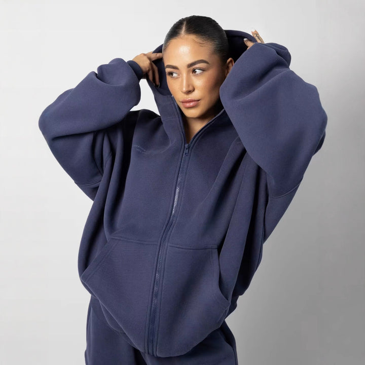 Dame sporty fleece sæt med høj krave og praktiske lommer Skovae