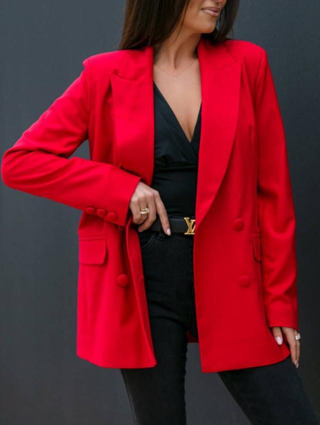 Dame elegant blazer med dobbelt knaplukning og moderne lommer Stilla