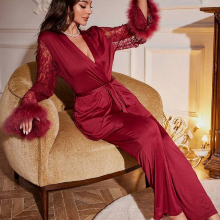 Dame elegant satin natkjole med blondeærmer og taljebælte Stilla